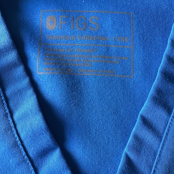 Figs Scrub Set - Picture 4 of 4